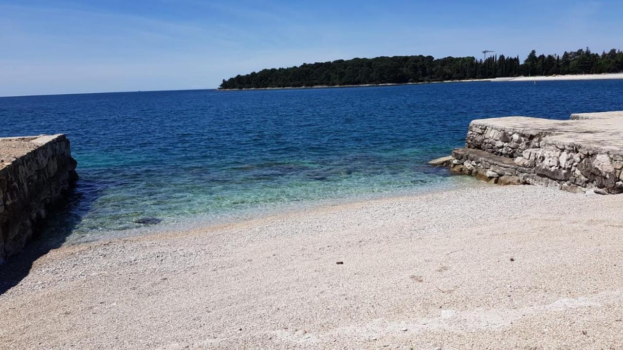 Mobile Home Peponi Del Mar, Camping Porton Biondi Rovinj Exteriör bild